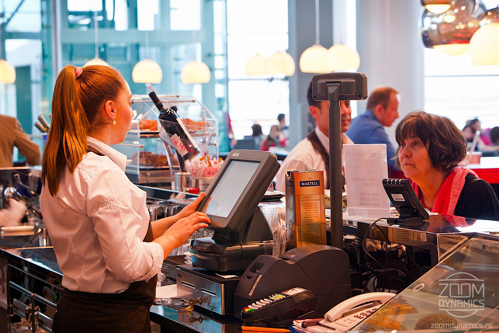 Espressamente Illy - Coffee Shop